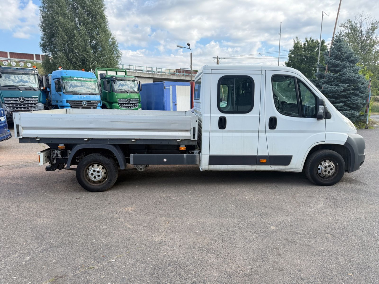 Citroën Jumper Pritsche HDi 130 FAP - Automašīna ar kravas platformu, Kravas-pasažieru furgons: foto 5 Citroën Jumper Pritsche HDi 130 FAP - Automašīna ar kravas platformu, Kravas-pasažieru furgons: foto 5