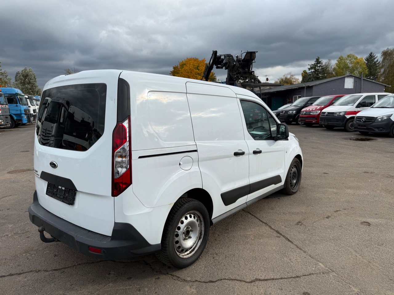 Ford Transit Connect Kasten Trend - Pasažieru furgons: foto 4 Ford Transit Connect Kasten Trend - Pasažieru furgons: foto 4