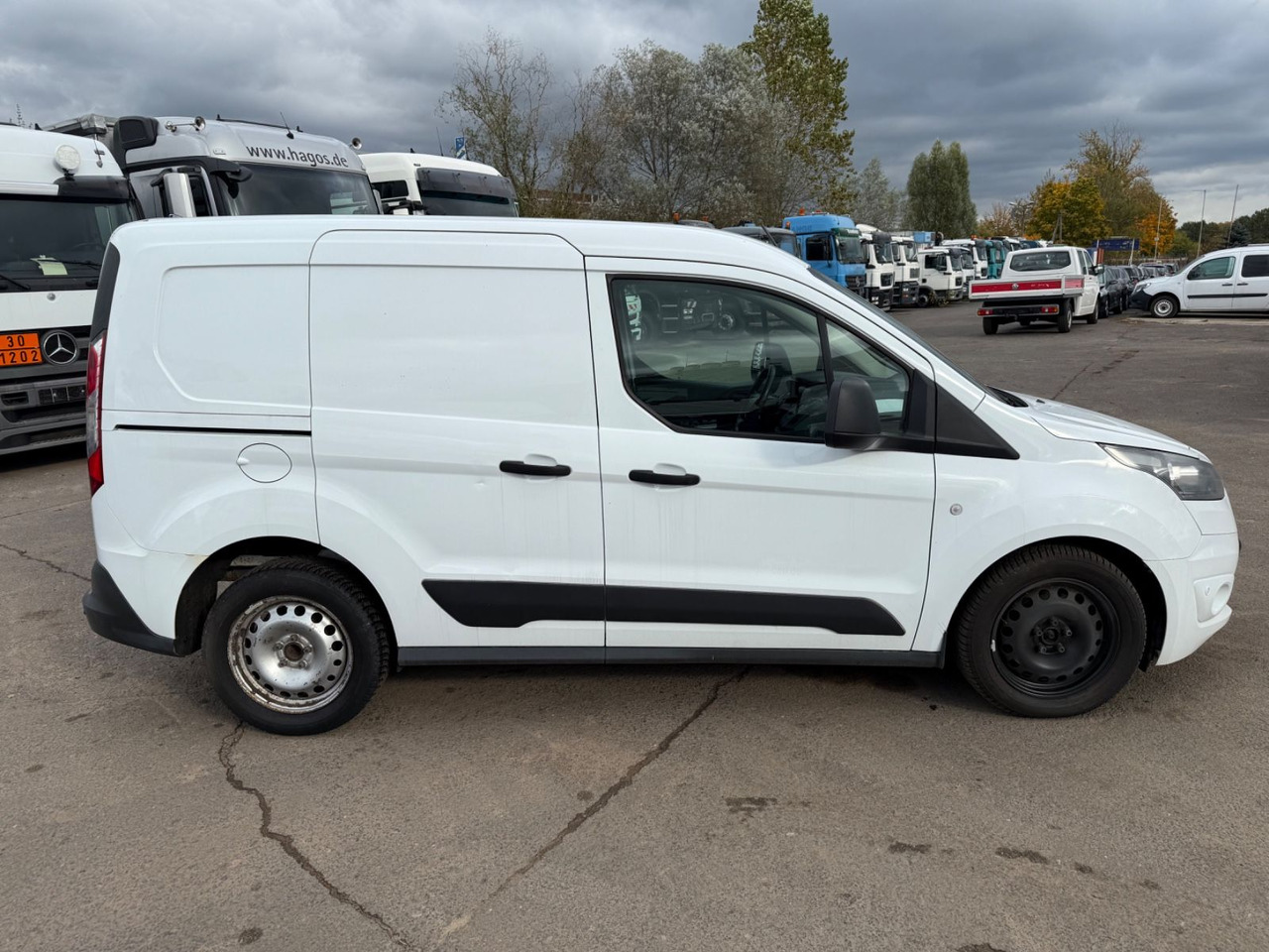 Ford Transit Connect Kasten Trend - Pasažieru furgons: foto 3 Ford Transit Connect Kasten Trend - Pasažieru furgons: foto 3