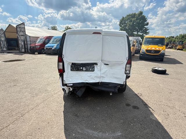 Ford Transit Connect Trend L2 Kasten - Mazs furgons: foto 4 Ford Transit Connect Trend L2 Kasten - Mazs furgons: foto 4