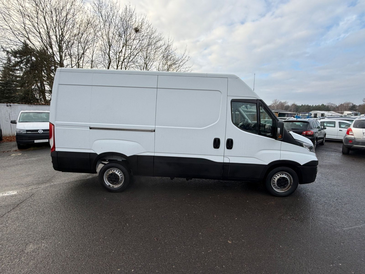 Iveco Daily Kasten HKa 35 S - Kravas mikroautobuss: foto 3 Iveco Daily Kasten HKa 35 S - Kravas mikroautobuss: foto 3