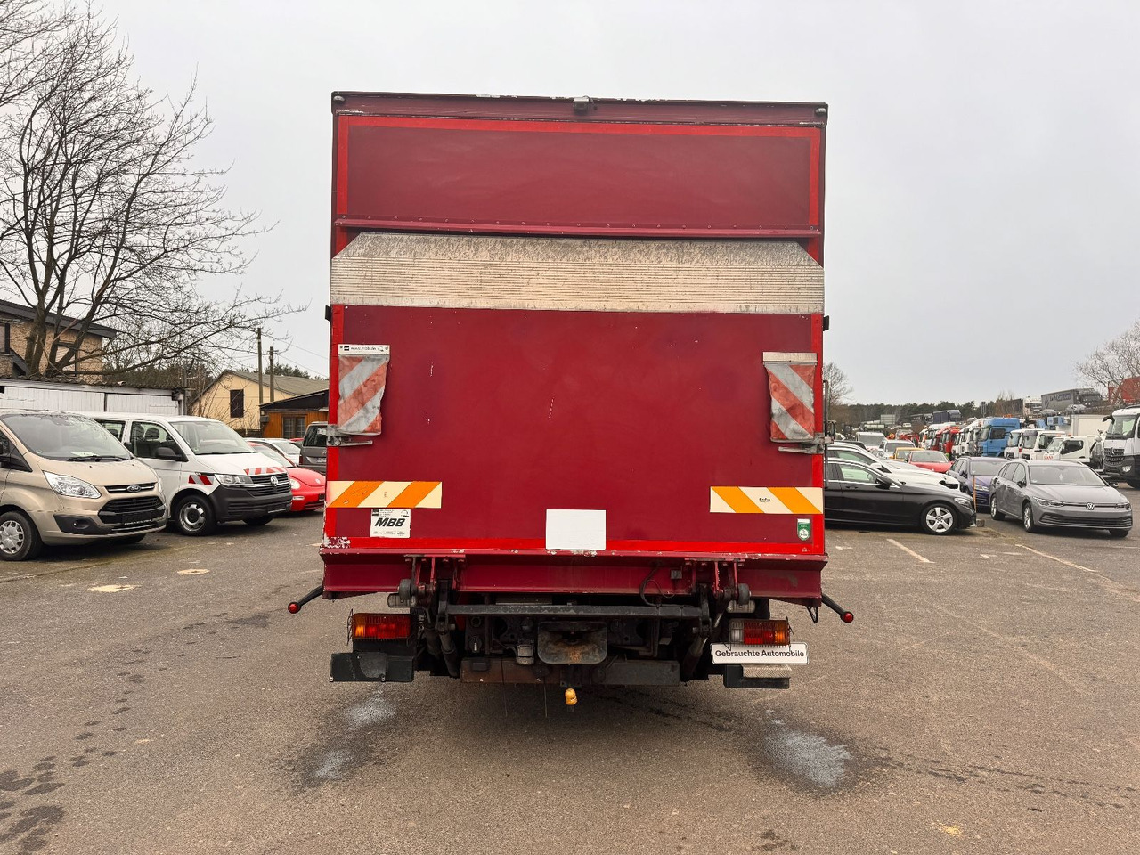 Iveco ML 80 E 21 - Kravas automašīna ar slēgto virsbūvi: foto 4 Iveco ML 80 E 21 - Kravas automašīna ar slēgto virsbūvi: foto 4