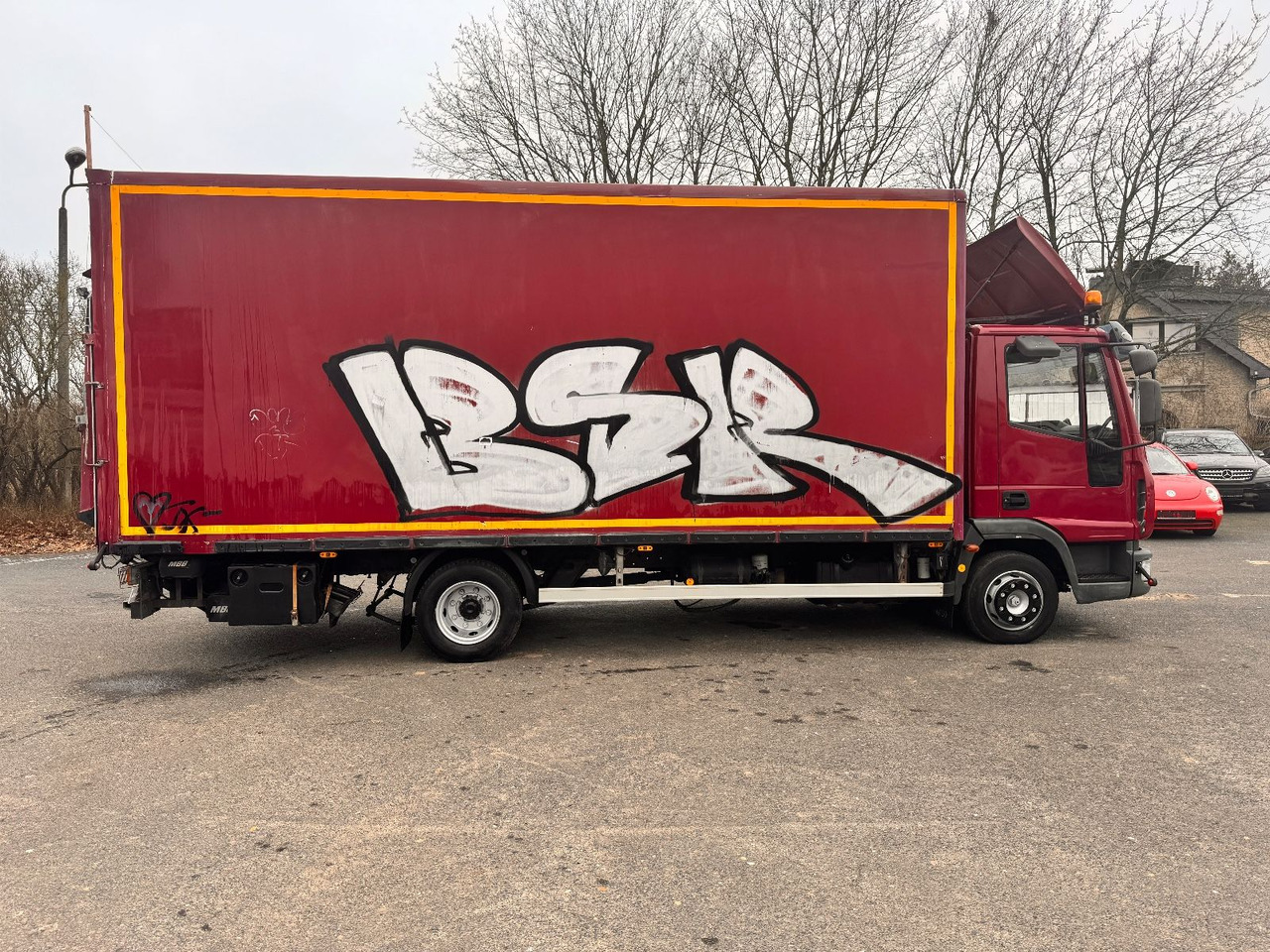 Iveco ML 80 E 21 - Kravas automašīna ar slēgto virsbūvi: foto 5 Iveco ML 80 E 21 - Kravas automašīna ar slēgto virsbūvi: foto 5