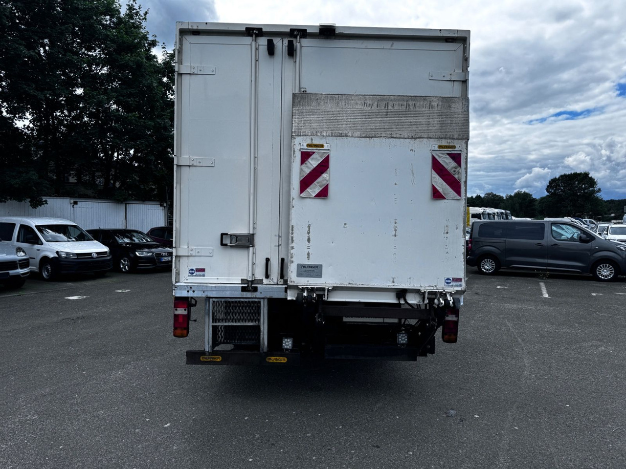 MAN TGL 8.180 FG - Kravas automašīna refrižerators: foto 5 MAN TGL 8.180 FG - Kravas automašīna refrižerators: foto 5