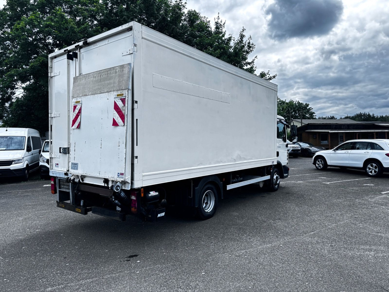 MAN TGL 8.180 FG - Kravas automašīna refrižerators: foto 4 MAN TGL 8.180 FG - Kravas automašīna refrižerators: foto 4