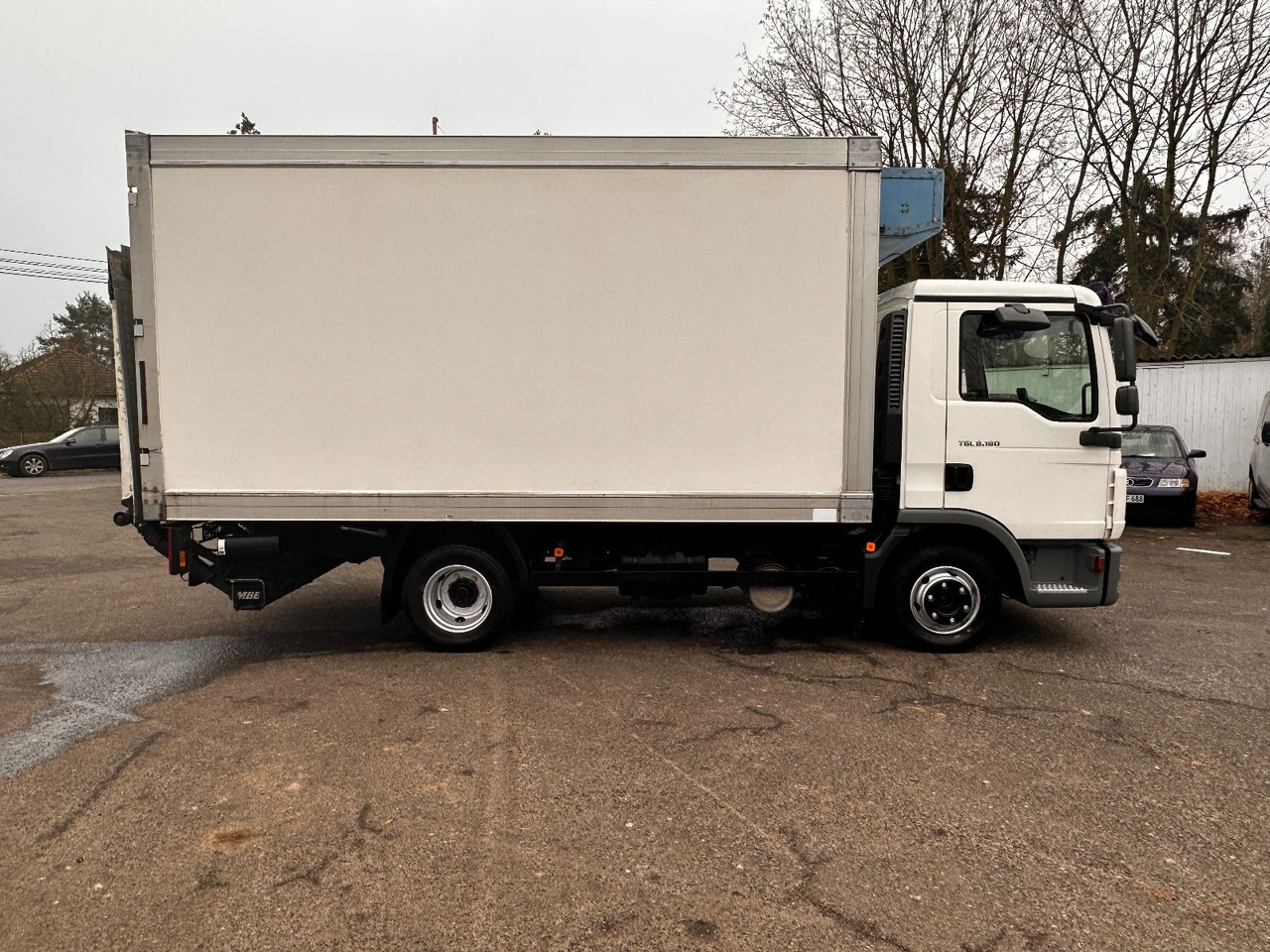 MAN TGL 8.180 Kühlkoffer Lbw - Kravas automašīna refrižerators: foto 5 MAN TGL 8.180 Kühlkoffer Lbw - Kravas automašīna refrižerators: foto 5