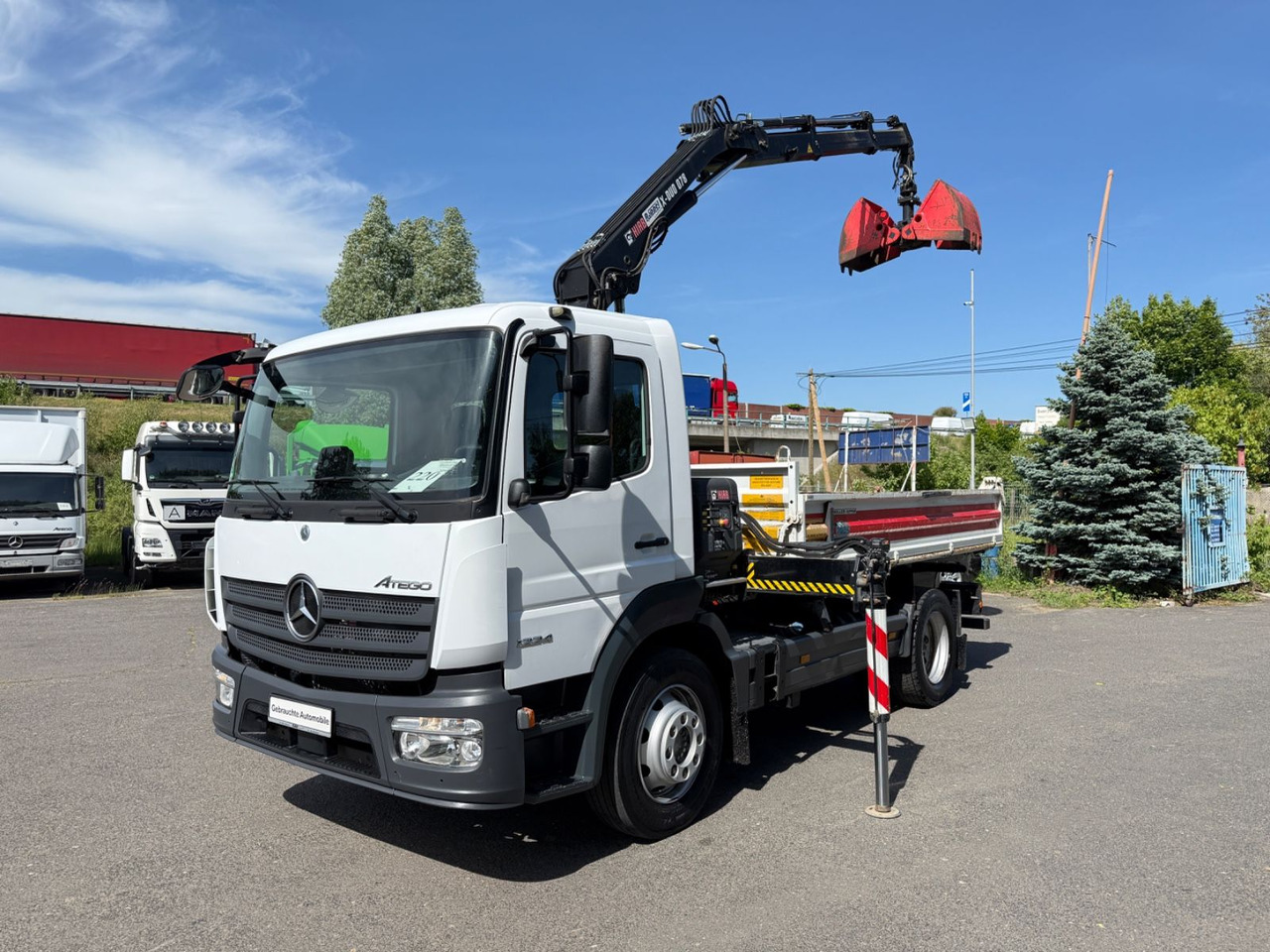 Mercedes-Benz Atego 1224 mit Kipper Kran - Kravas automašīna pašizgāzējs, Kravas auto ar manipulatoru: foto 4 Mercedes-Benz Atego 1224 mit Kipper Kran - Kravas automašīna pašizgāzējs, Kravas auto ar manipulatoru: foto 4