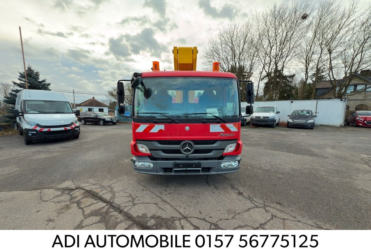 Mercedes-Benz Atego 816 2 4-Zyl. 4x2 Hebebühne - Autopacēlājs: foto 1 Mercedes-Benz Atego 816 2 4-Zyl. 4x2 Hebebühne - Autopacēlājs: foto 1