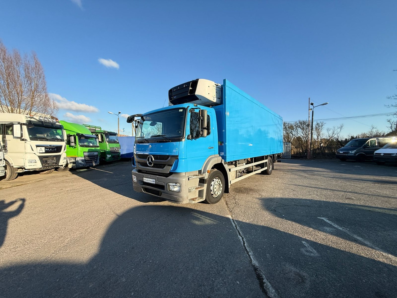Mercedes-Benz Axor 1824 Kühlkoffer Lbw Klima - Kravas automašīna refrižerators: foto 3 Mercedes-Benz Axor 1824 Kühlkoffer Lbw Klima - Kravas automašīna refrižerators: foto 3