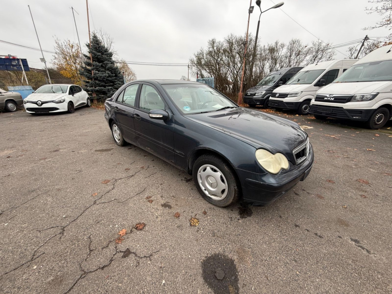 Mercedes-Benz C 180 T CLASSIC - Vieglā automašīna: foto 2 Mercedes-Benz C 180 T CLASSIC - Vieglā automašīna: foto 2