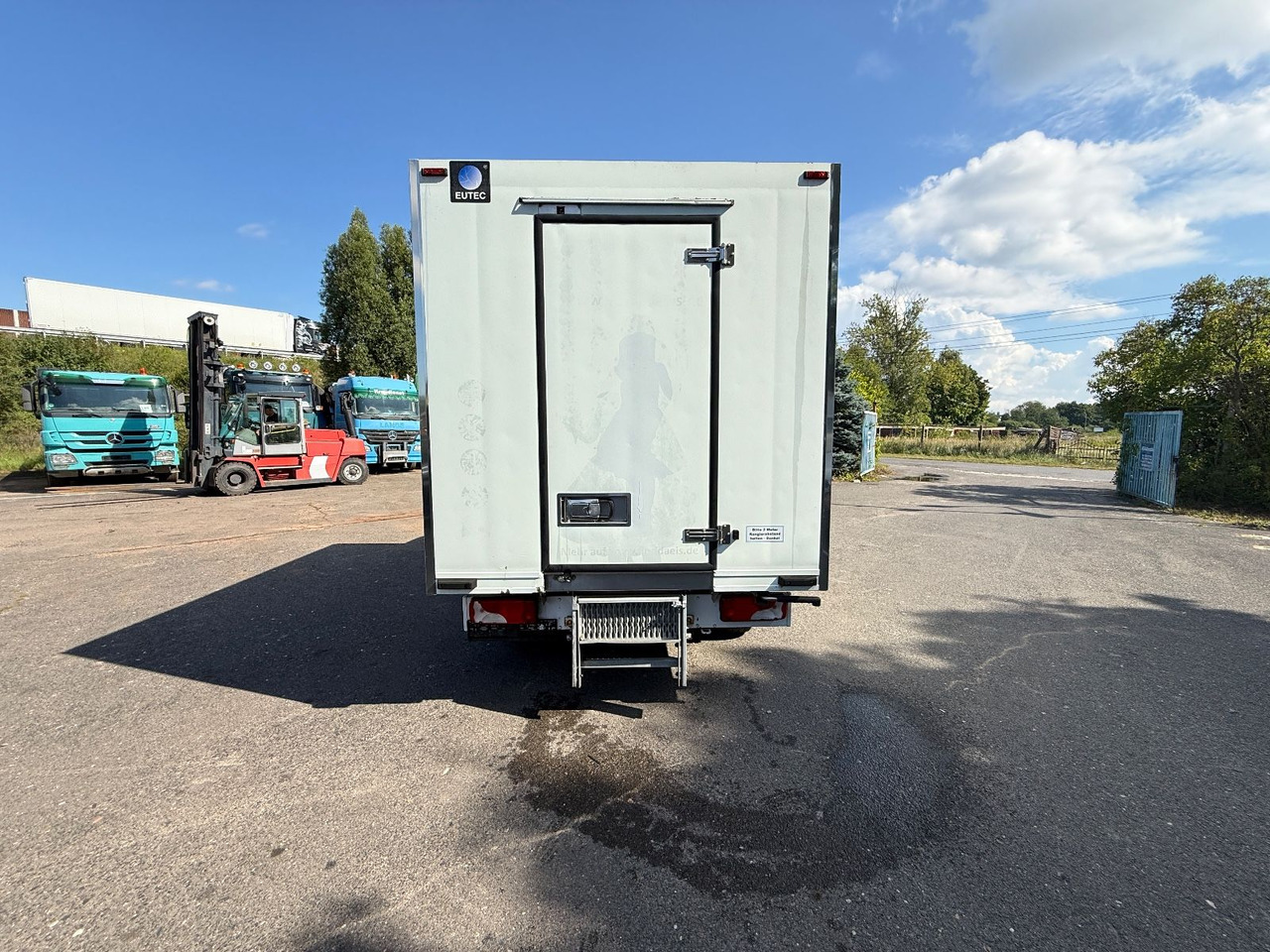 Mercedes-Benz Sprinter 313 CDI Kühlkoffer - Komercauto refrižerators: foto 4 Mercedes-Benz Sprinter 313 CDI Kühlkoffer - Komercauto refrižerators: foto 4