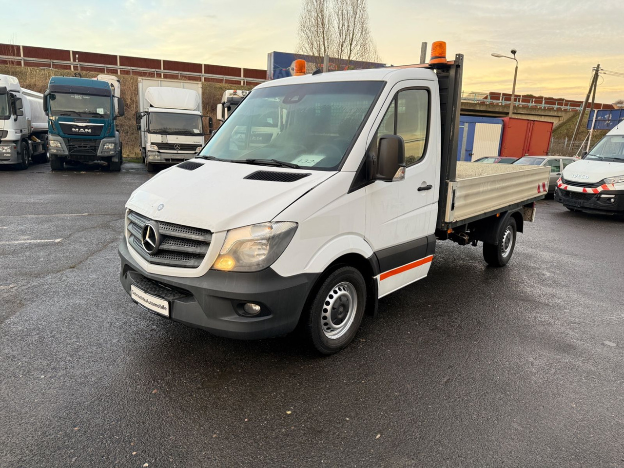 Automašīna ar kravas platformu Mercedes-Benz Sprinter II Pritsche 313 CDI: foto 8