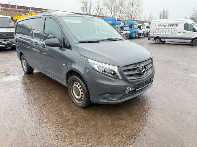 Mercedes-Benz Vito Kasten 119 4x4 Lang Motorschaden - Mazs furgons: foto 2 Mercedes-Benz Vito Kasten 119 4x4 Lang Motorschaden - Mazs furgons: foto 2