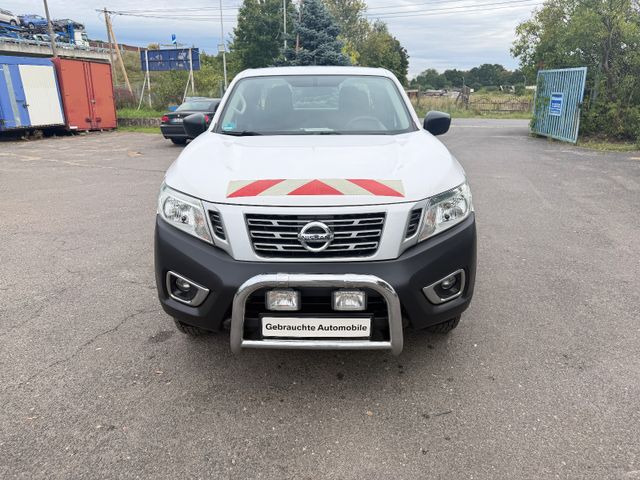 Nissan Navara NP300 Visia King Cab 4x4 - SUV: foto 1 Nissan Navara NP300 Visia King Cab 4x4 - SUV: foto 1