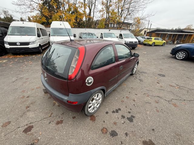 Opel Corsa 1.4 16V Elegance - Sedans: foto 4 Opel Corsa 1.4 16V Elegance - Sedans: foto 4