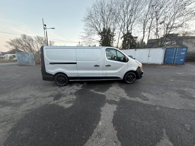 Opel Vivaro - Mazs furgons: foto 5 Opel Vivaro - Mazs furgons: foto 5