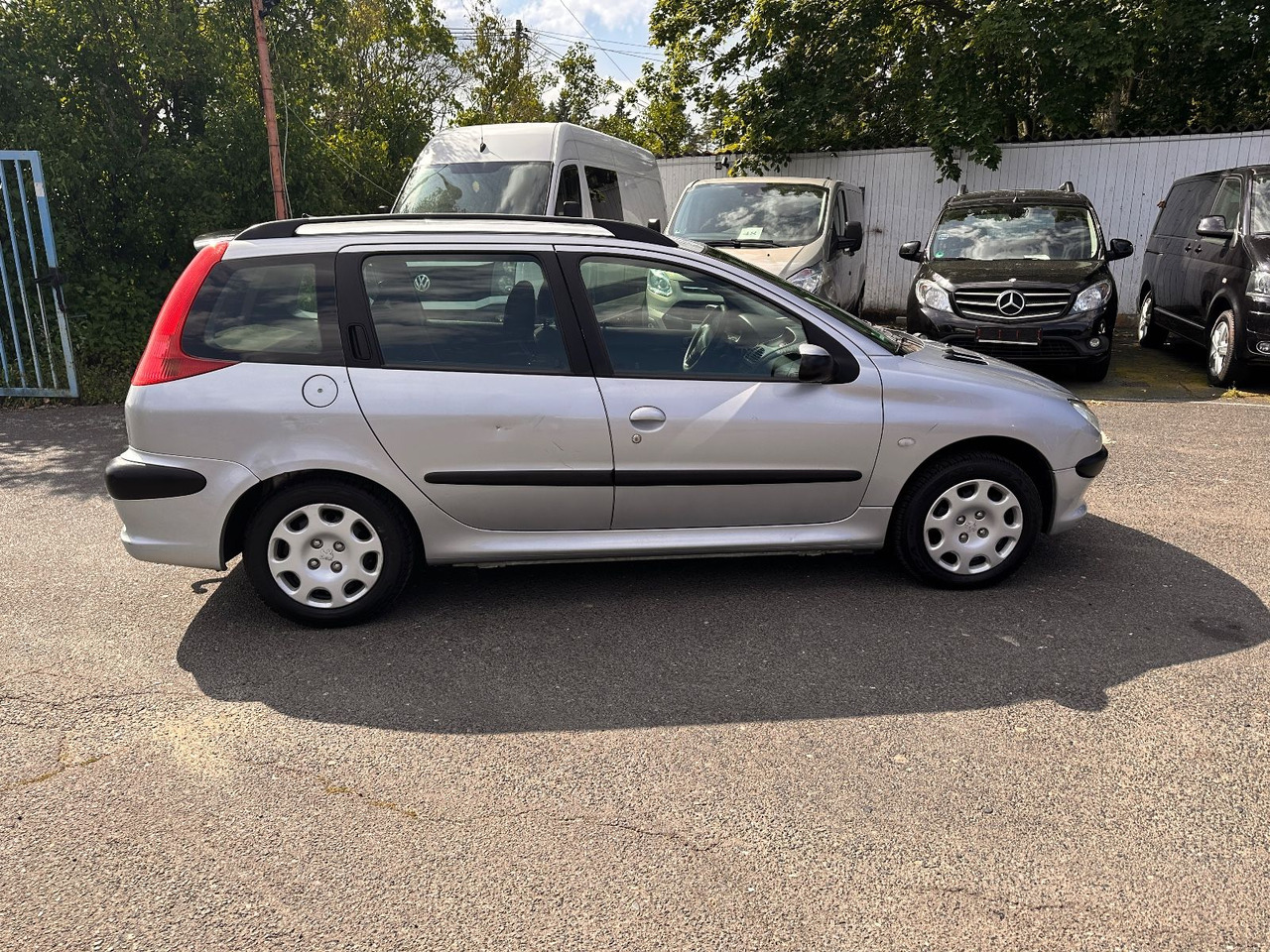 Peugeot 206 SW Grand Filou Cool - Vieglā automašīna: foto 5 Peugeot 206 SW Grand Filou Cool - Vieglā automašīna: foto 5