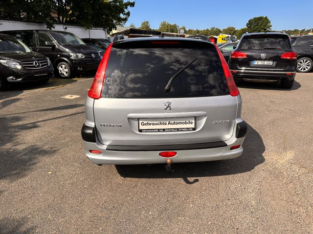 Peugeot 206 SW Grand Filou Cool - Universālis: foto 4 Peugeot 206 SW Grand Filou Cool - Universālis: foto 4