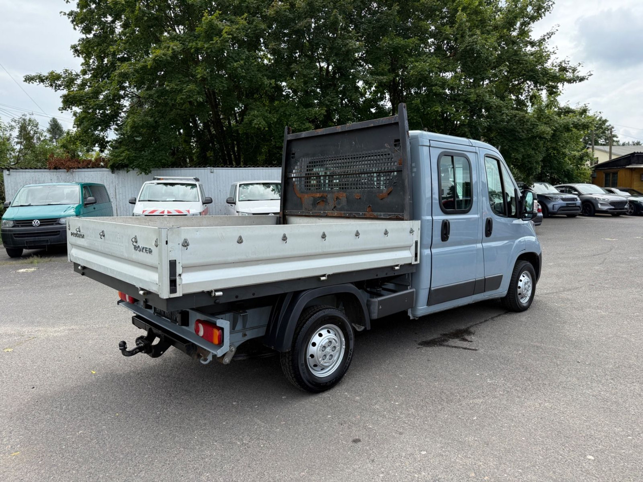 Peugeot Boxer Pritsche Doka. 333 L2 BlueHDi 110 - Automašīna ar kravas platformu: foto 4 Peugeot Boxer Pritsche Doka. 333 L2 BlueHDi 110 - Automašīna ar kravas platformu: foto 4