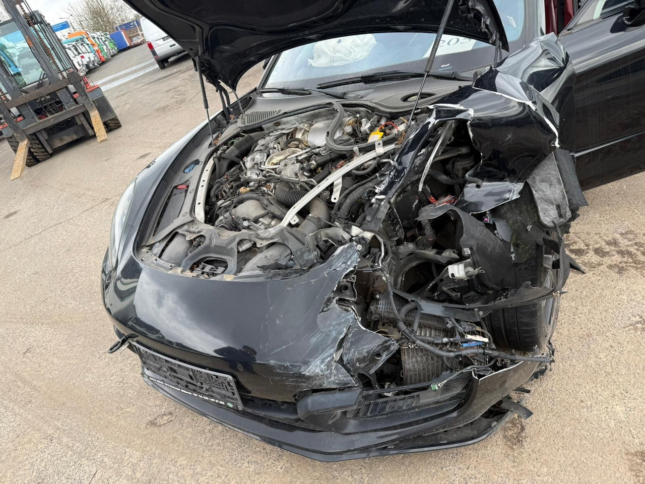 Porsche Panamera 4 S Diesel UNFALL!! - Vieglā automašīna: foto 5 Porsche Panamera 4 S Diesel UNFALL!! - Vieglā automašīna: foto 5