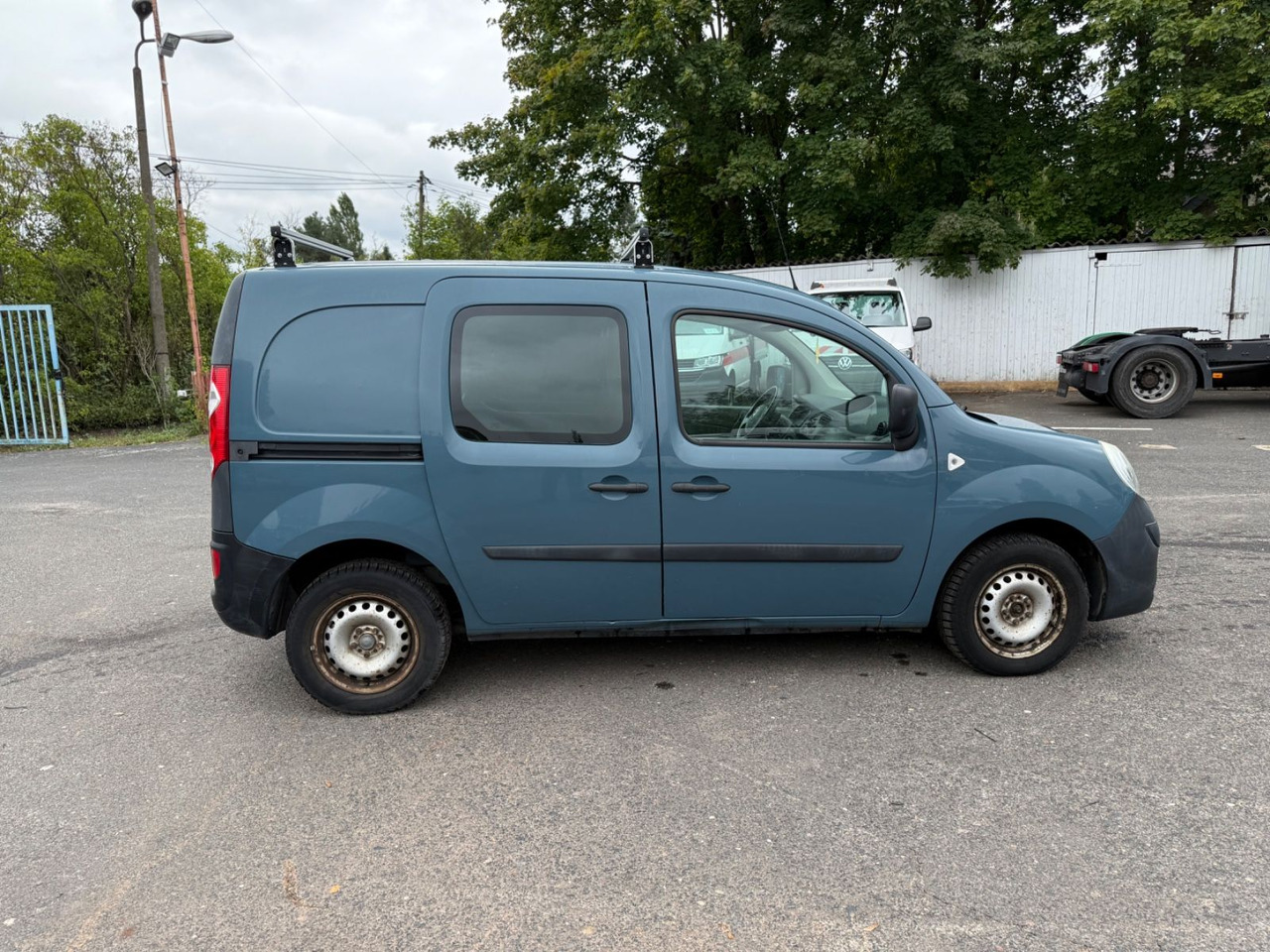 Renault Kangoo Rapid Extra - Mazs furgons: foto 3 Renault Kangoo Rapid Extra - Mazs furgons: foto 3