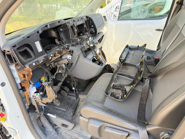 Toyota Proace L1 Kasten Meister ERSATZTEILENSPENDER - Mazs furgons: foto 5 Toyota Proace L1 Kasten Meister ERSATZTEILENSPENDER - Mazs furgons: foto 5