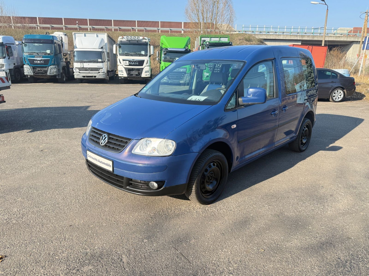 Volkswagen Caddy Life - Pasažieru furgons: foto 3 Volkswagen Caddy Life - Pasažieru furgons: foto 3