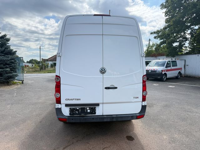 Volkswagen Crafter Kasten 35 mittel L2H2 Hochdach - Kravas mikroautobuss: foto 4 Volkswagen Crafter Kasten 35 mittel L2H2 Hochdach - Kravas mikroautobuss: foto 4