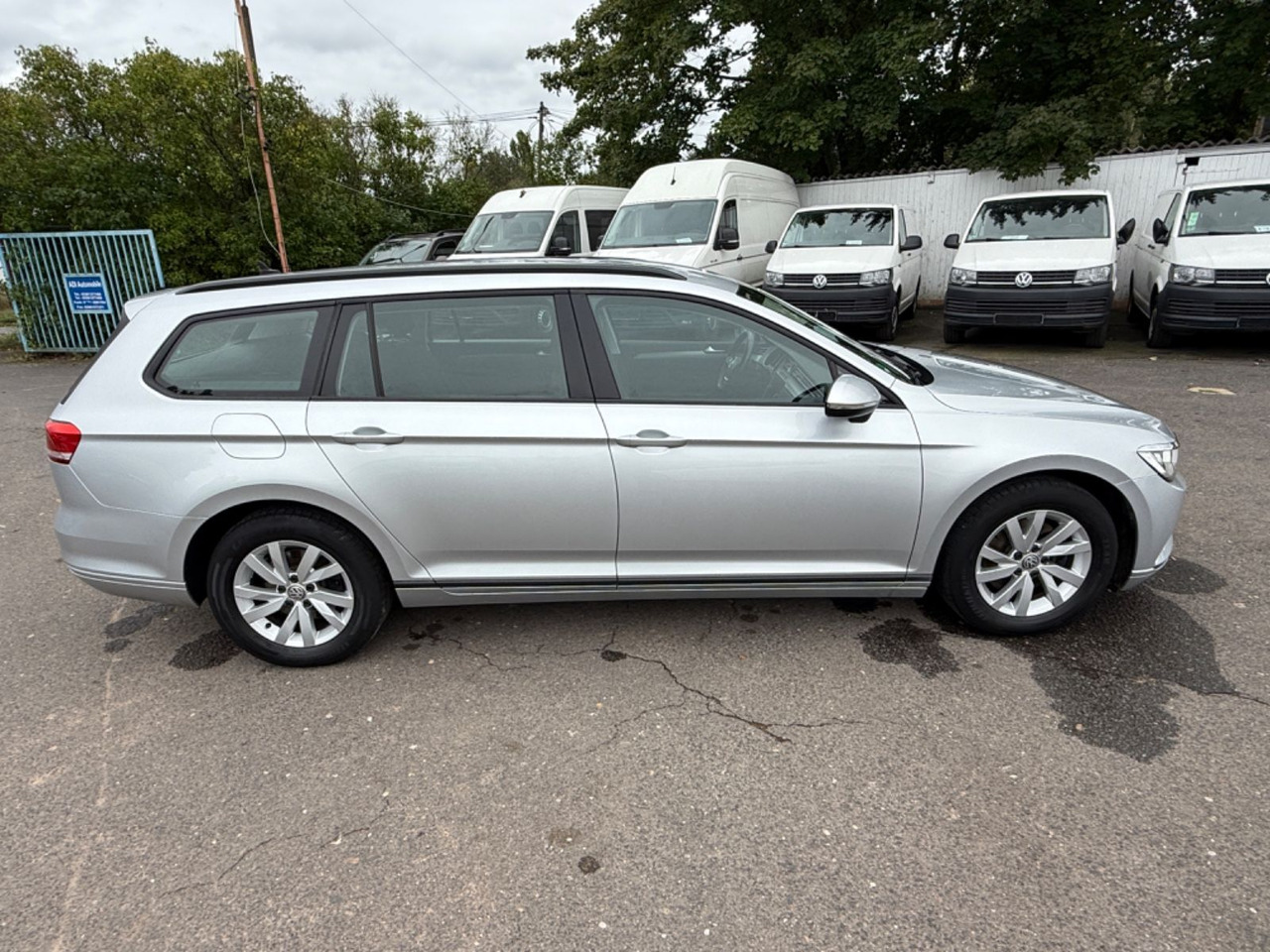 Volkswagen Passat Variant Trendline BMT/Start-Stopp - Sedans: foto 3 Volkswagen Passat Variant Trendline BMT/Start-Stopp - Sedans: foto 3