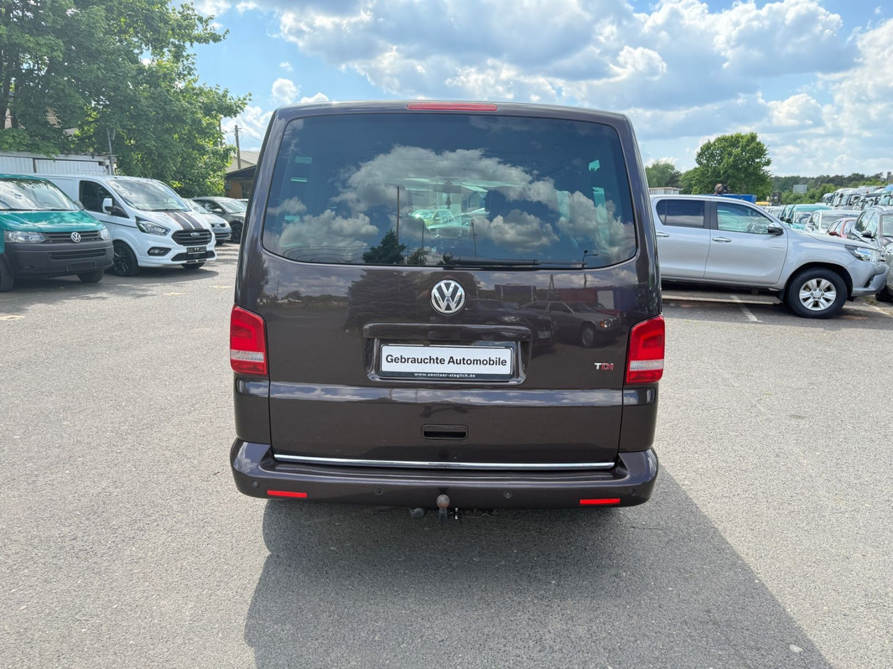 Volkswagen T5 Multivan Highline - Pasažieru furgons: foto 4 Volkswagen T5 Multivan Highline - Pasažieru furgons: foto 4