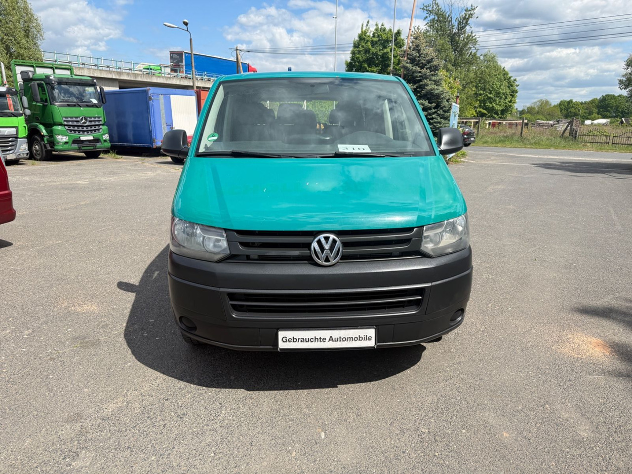 Volkswagen T5 Transporter Lang - Pasažieru furgons: foto 2 Volkswagen T5 Transporter Lang - Pasažieru furgons: foto 2