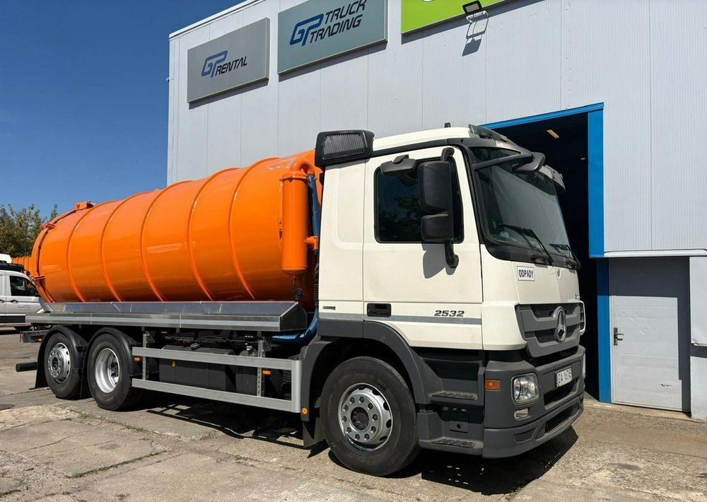 Mercedes-Benz Actros 2532 - Autocisterna: foto 3 Mercedes-Benz Actros 2532 - Autocisterna: foto 3