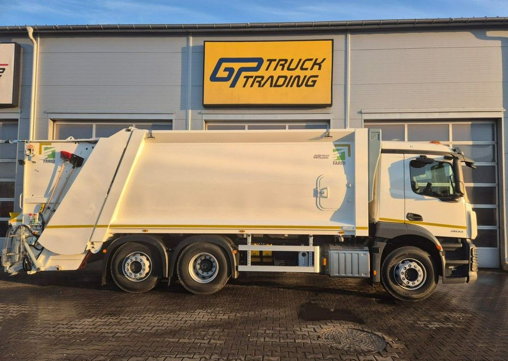Mercedes-Benz Actros 2633, śmieciarka Farid - Atkritumu vedējs: foto 3 Mercedes-Benz Actros 2633, śmieciarka Farid - Atkritumu vedējs: foto 3