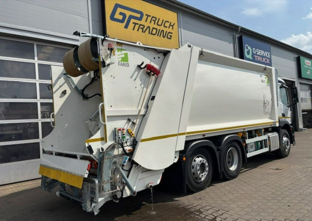 Mercedes-Benz Actros - Atkritumu vedējs: foto 5 Mercedes-Benz Actros - Atkritumu vedējs: foto 5