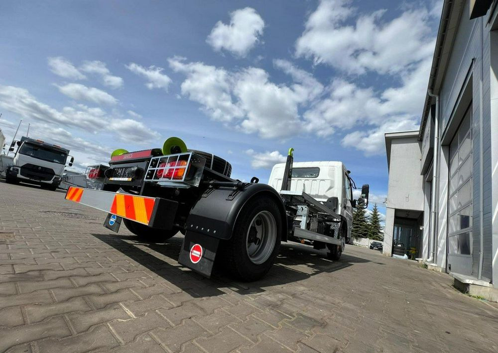 Jaunā Pacēlājs ar āķi Mitsubishi Fuso: foto 8