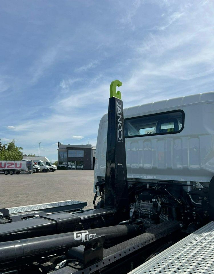 Jaunā Pacēlājs ar āķi Mitsubishi Fuso: foto 6
