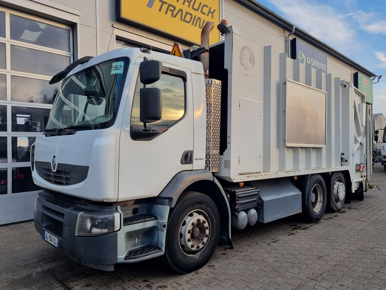 Renault Premium CNG - Atkritumu vedējs: foto 1 Renault Premium CNG - Atkritumu vedējs: foto 1