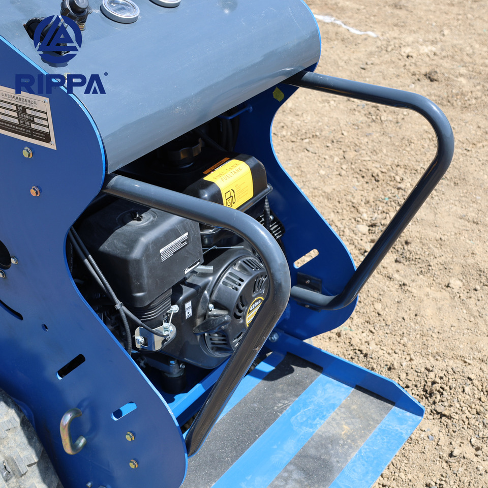 Jaunā Kompaktiekrāvējs Rippa RS03 skid steer loader B&S engine EPA US & Germany Stock: foto 23