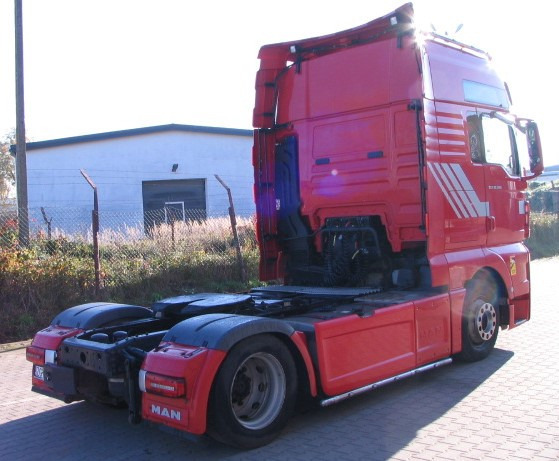 MAN TGX 18.500 LLS-U, SUPER STAN I WYGLĄD, EURO6 - Vilcējs: foto 3 MAN TGX 18.500 LLS-U, SUPER STAN I WYGLĄD, EURO6 - Vilcējs: foto 3