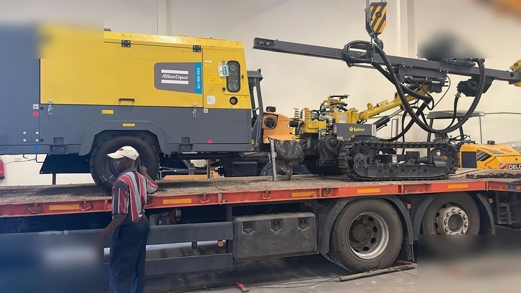 ATLAS COPCO 500 CFM - Gaisa kompresors: foto 5 ATLAS COPCO 500 CFM - Gaisa kompresors: foto 5