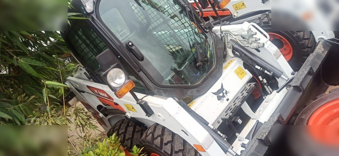 BOBCAT S450 - Kompaktiekrāvējs: foto 3 BOBCAT S450 - Kompaktiekrāvējs: foto 3
