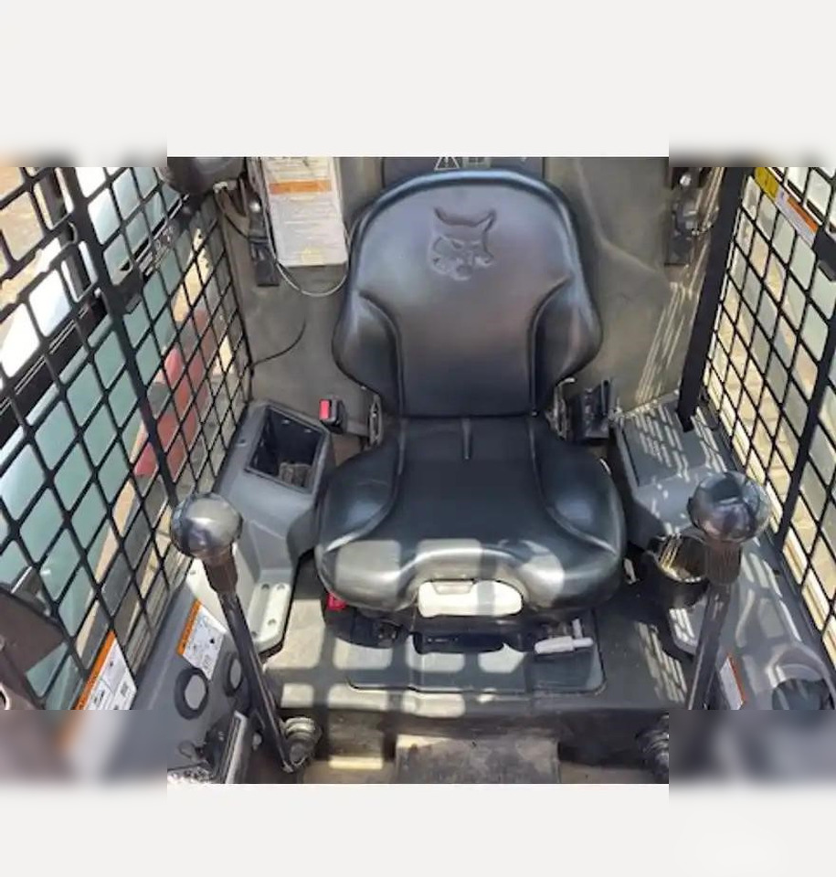 BOBCAT S590 - Kompaktiekrāvējs: foto 5 BOBCAT S590 - Kompaktiekrāvējs: foto 5