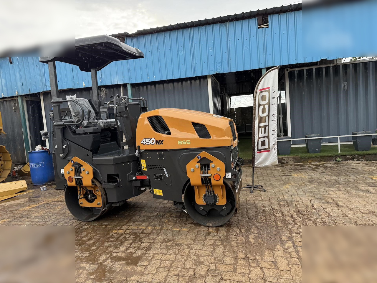 CASE 450NX - Veltnis: foto 1 CASE 450NX - Veltnis: foto 1