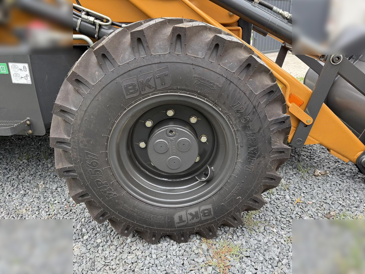 Jaunā Ekskavators-iekrāvējs CASE 851NX CP: foto 11