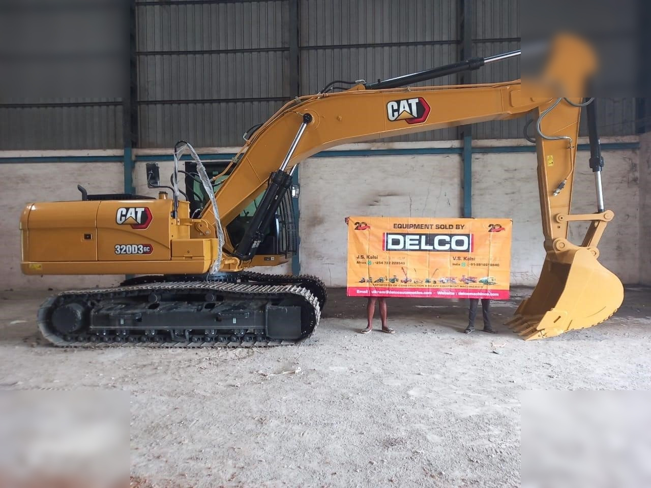 CATERPILLAR 320D3GC - Kāpurķēžu ekskavators: foto 1 CATERPILLAR 320D3GC - Kāpurķēžu ekskavators: foto 1
