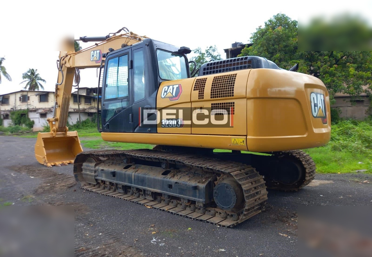 CATERPILLAR 323D3 - Kāpurķēžu ekskavators: foto 1 CATERPILLAR 323D3 - Kāpurķēžu ekskavators: foto 1