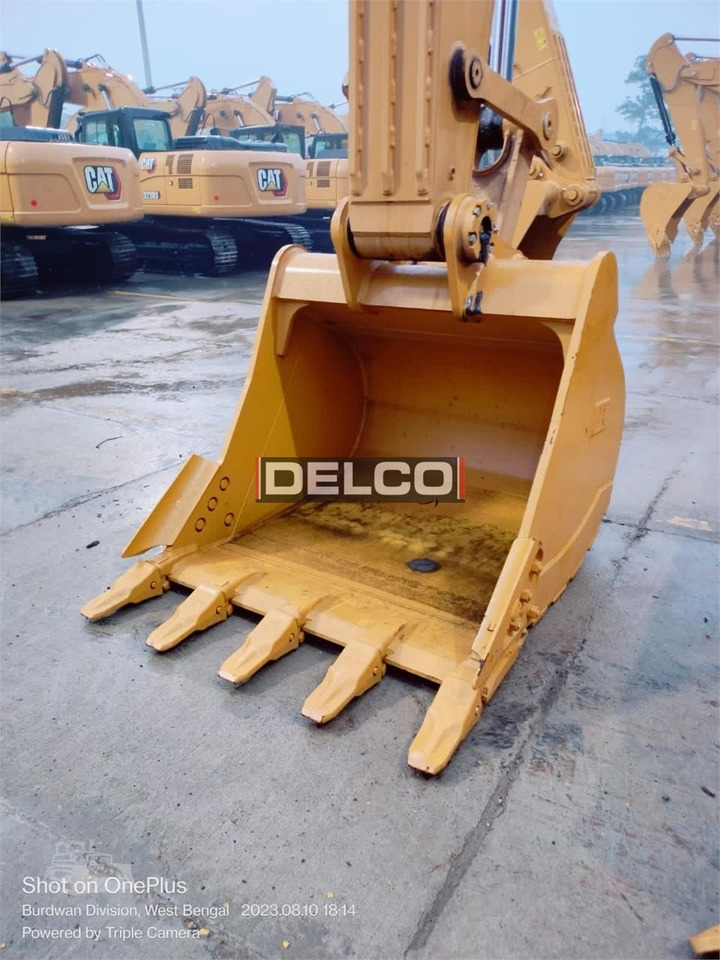 CATERPILLAR 330GC - Kāpurķēžu ekskavators: foto 4 CATERPILLAR 330GC - Kāpurķēžu ekskavators: foto 4