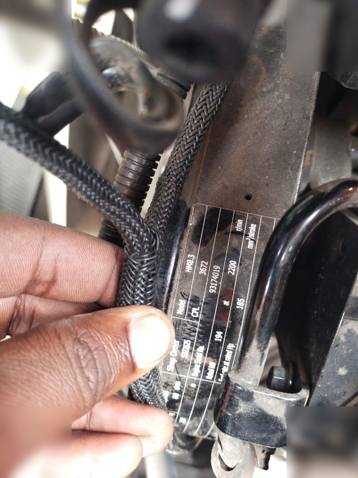 Jaunā Kāpurķēžu ekskavators HYUNDAI HX380L: foto 9 Jaunā Kāpurķēžu ekskavators HYUNDAI HX380L: foto 9