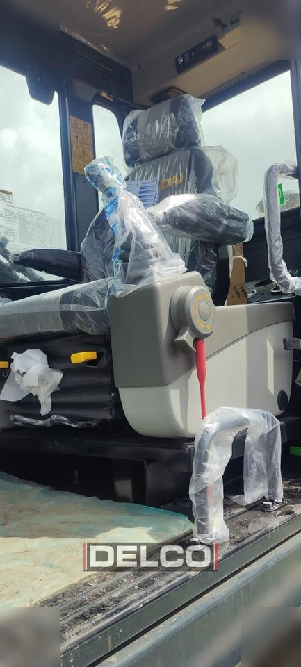 HYUNDAI ROBEX 210 līzingu HYUNDAI ROBEX 210: foto 9