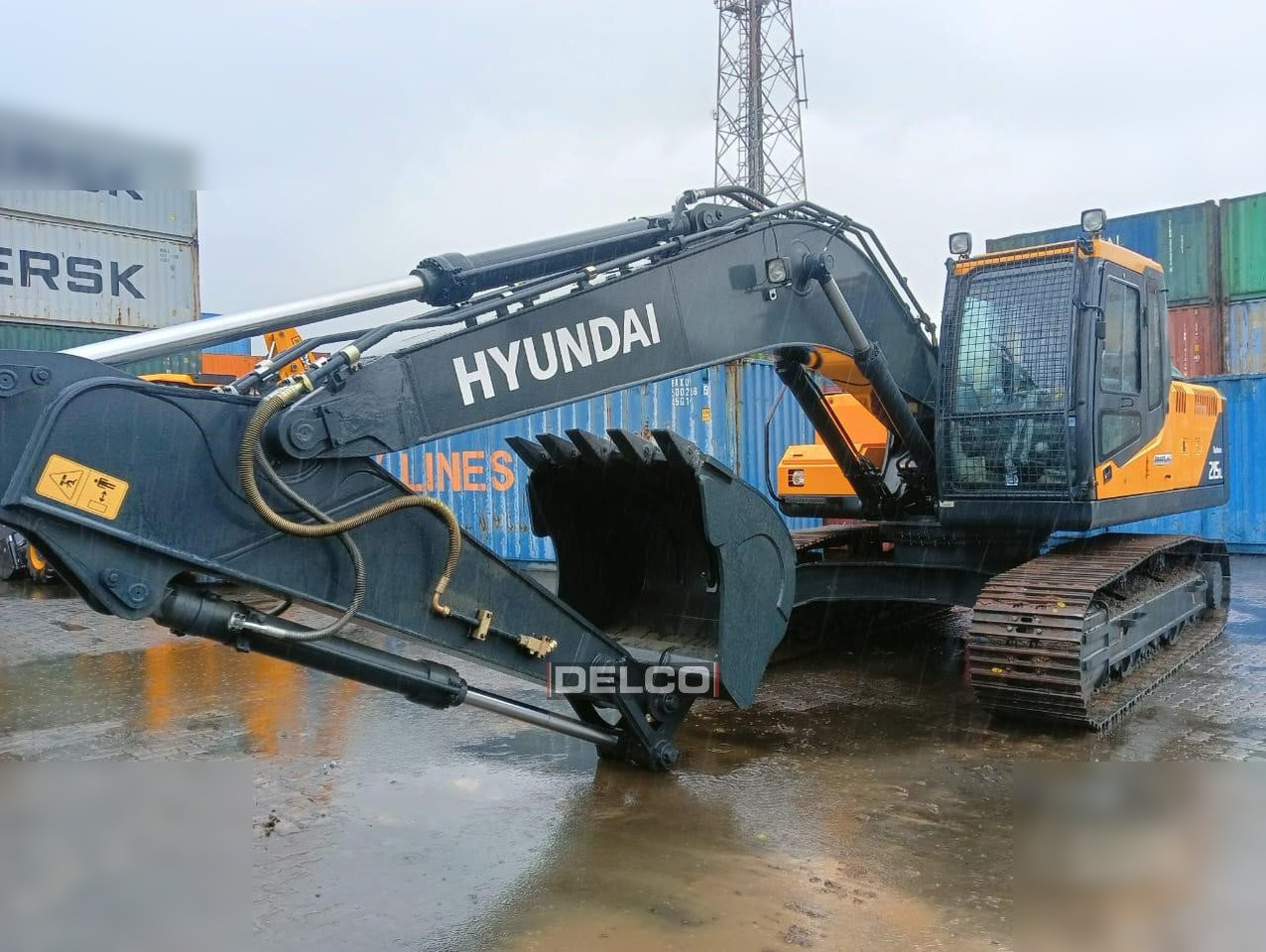 HYUNDAI ROBEX 215L SMART - Kāpurķēžu ekskavators: foto 2 HYUNDAI ROBEX 215L SMART - Kāpurķēžu ekskavators: foto 2
